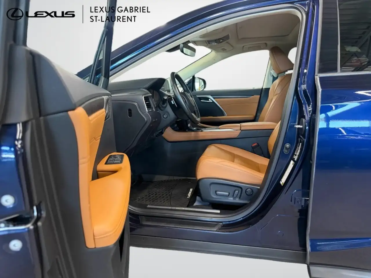 Lexus RX fotografie Lexus RX
