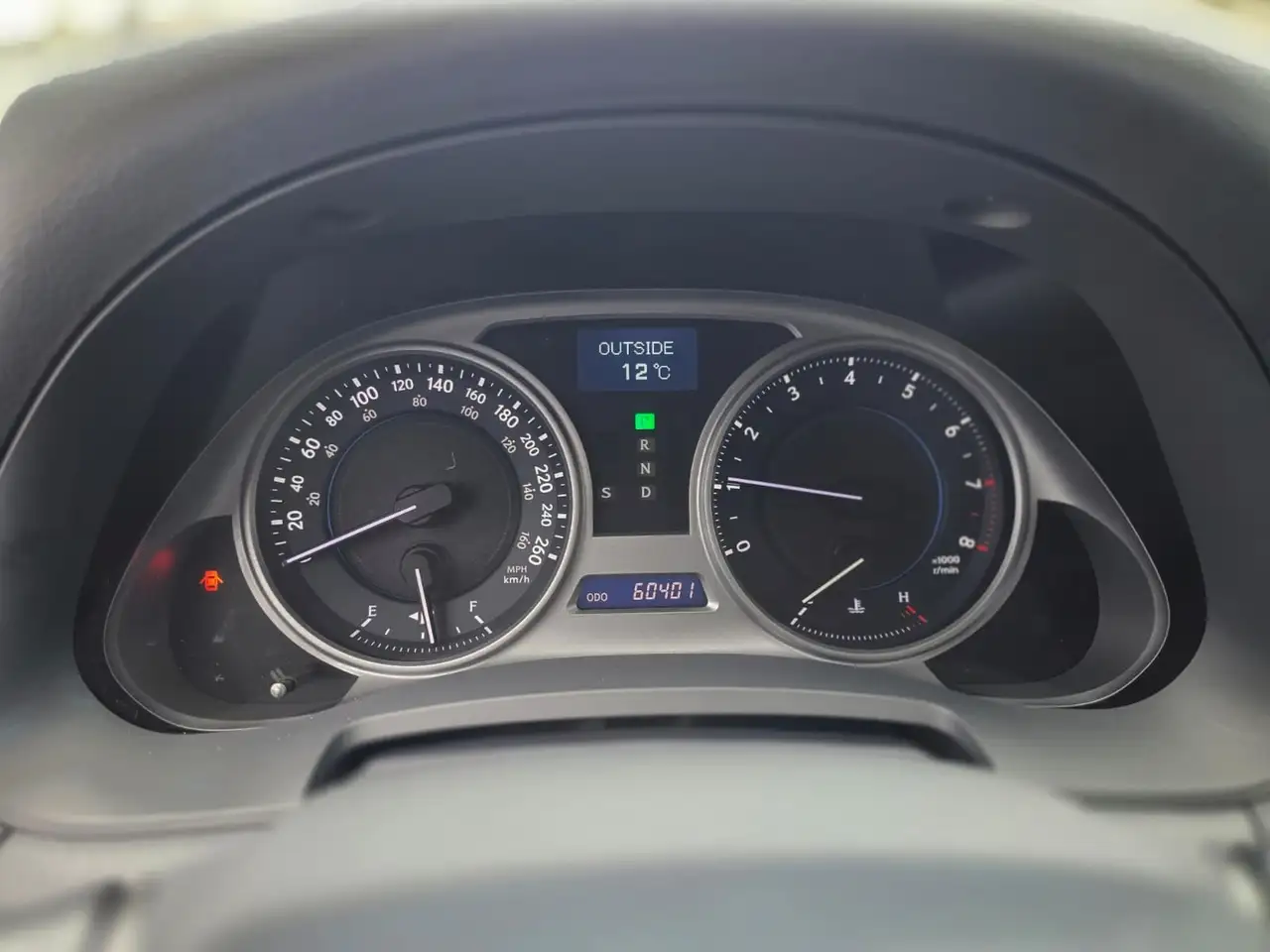 Lexus IS снимка Lexus IS