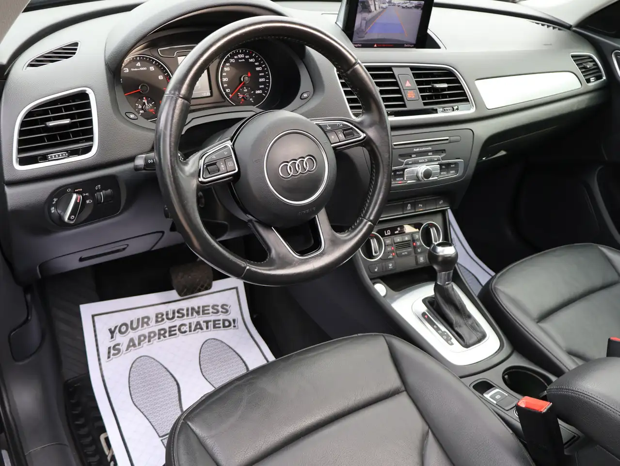 Audi Q3 fotografie Audi Q3