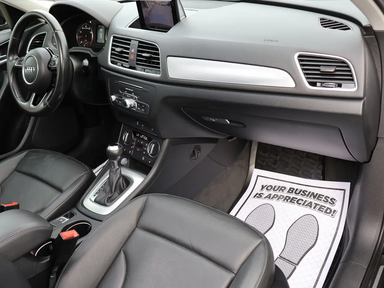 Audi Q3 fotografie Audi Q3