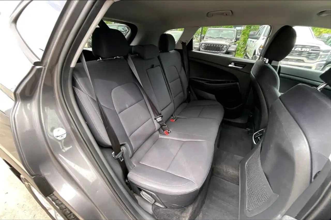 Hyundai TUCSON photo Hyundai TUCSON