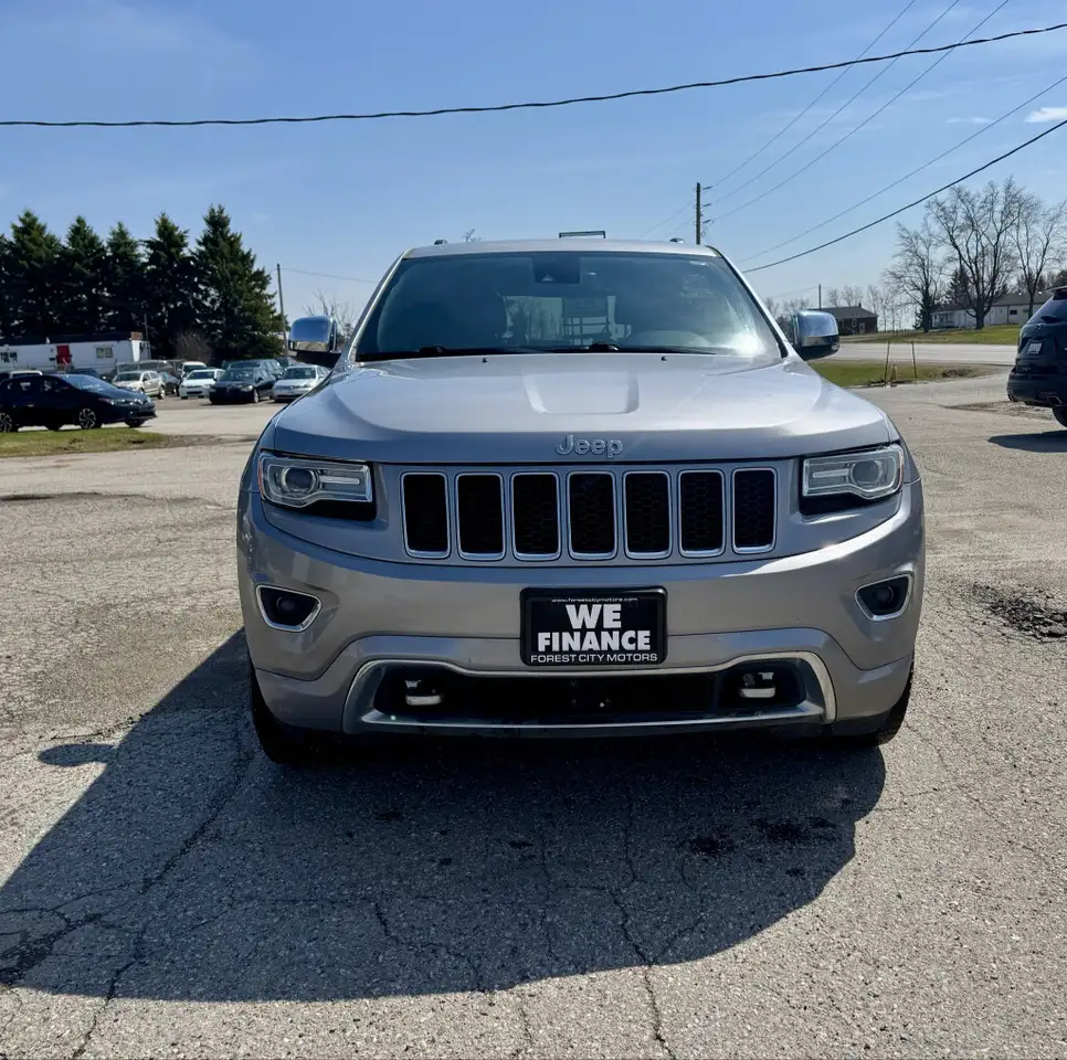 Jeep Grand Cherokee снимка Jeep Grand Cherokee