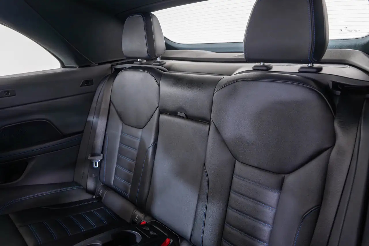 BMW 4 Series photo BMW 4 Series