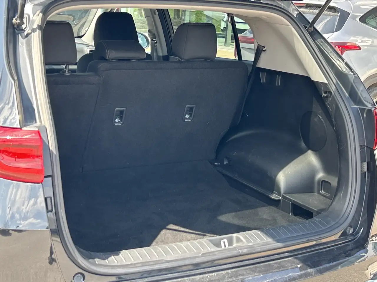 Kia Sportage снимка Kia Sportage
