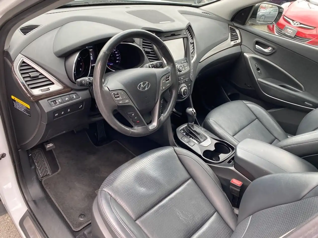 Hyundai SANTA FE снимка Hyundai SANTA FE