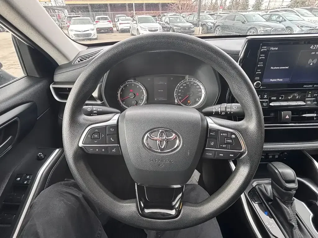 Toyota Highlander снимка Toyota Highlander