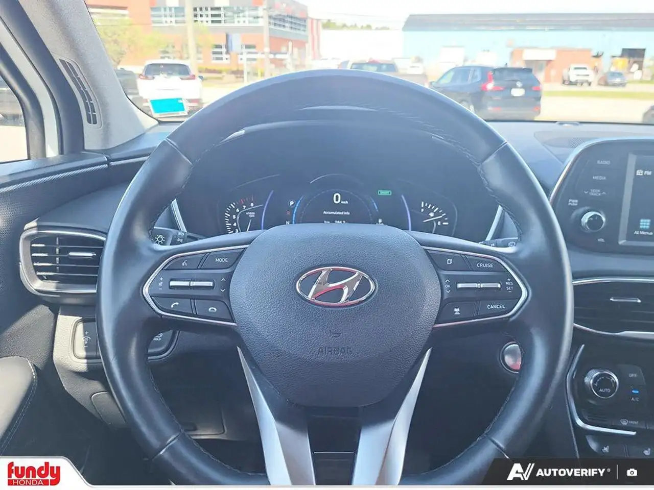 Hyundai SANTA FE снимка Hyundai SANTA FE