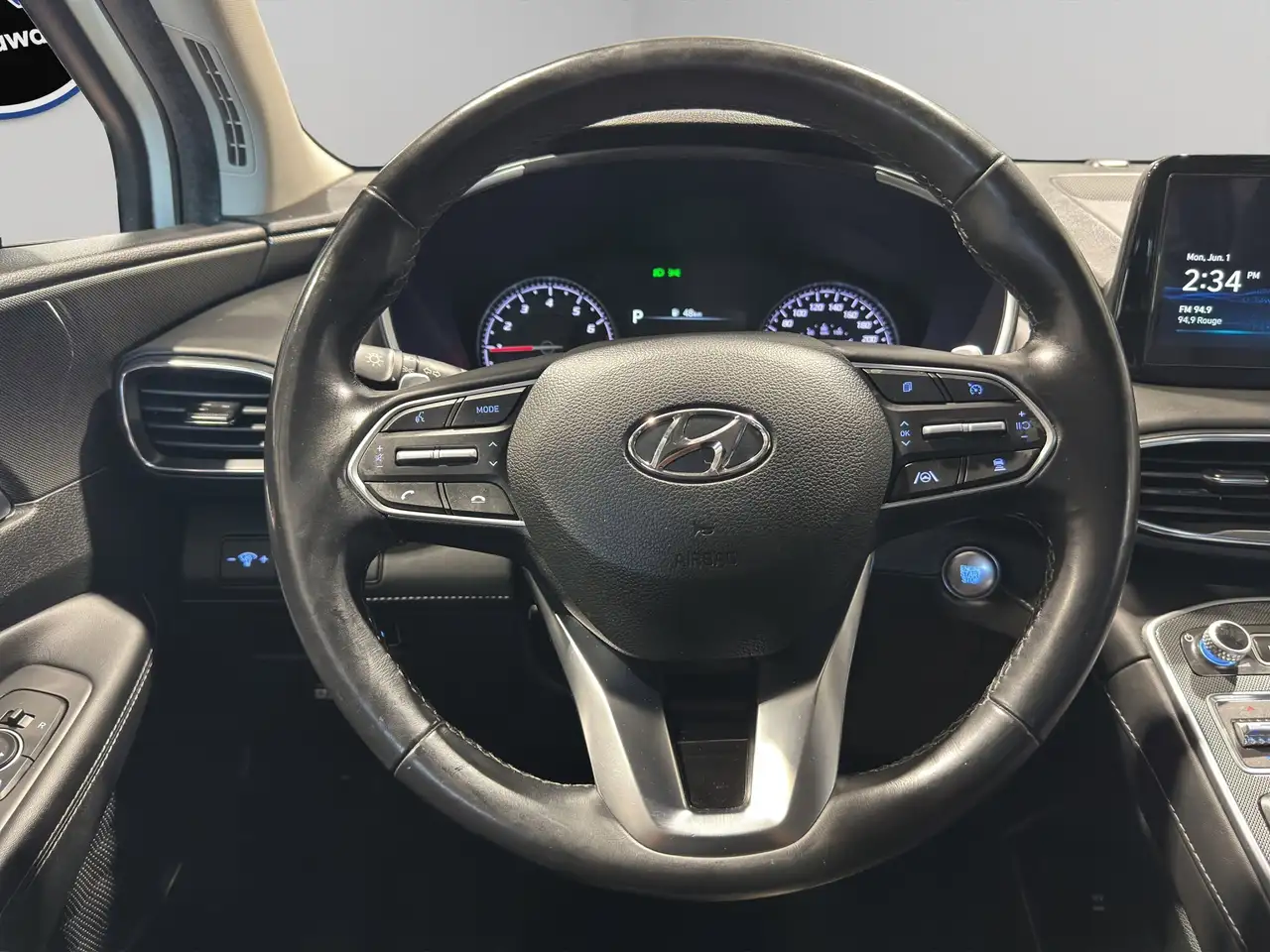 Hyundai SANTA FE снимка Hyundai SANTA FE