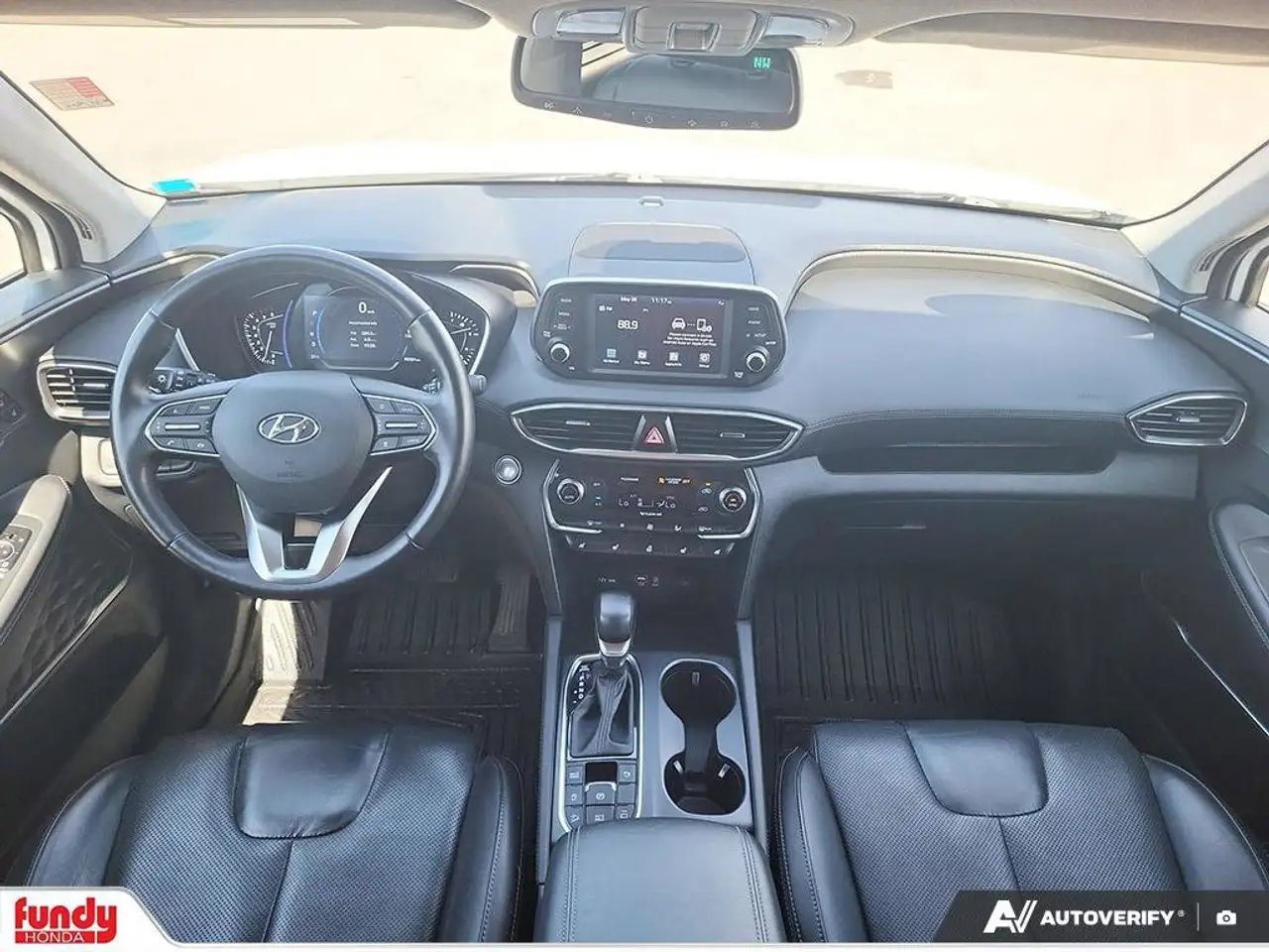 Hyundai SANTA FE снимка Hyundai SANTA FE