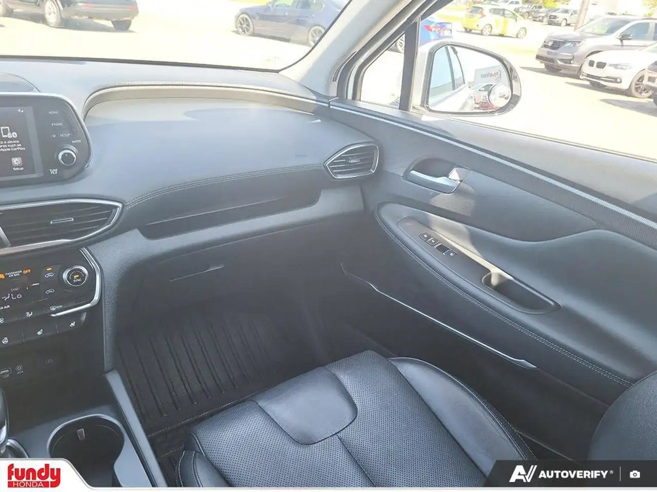 Hyundai SANTA FE снимка Hyundai SANTA FE