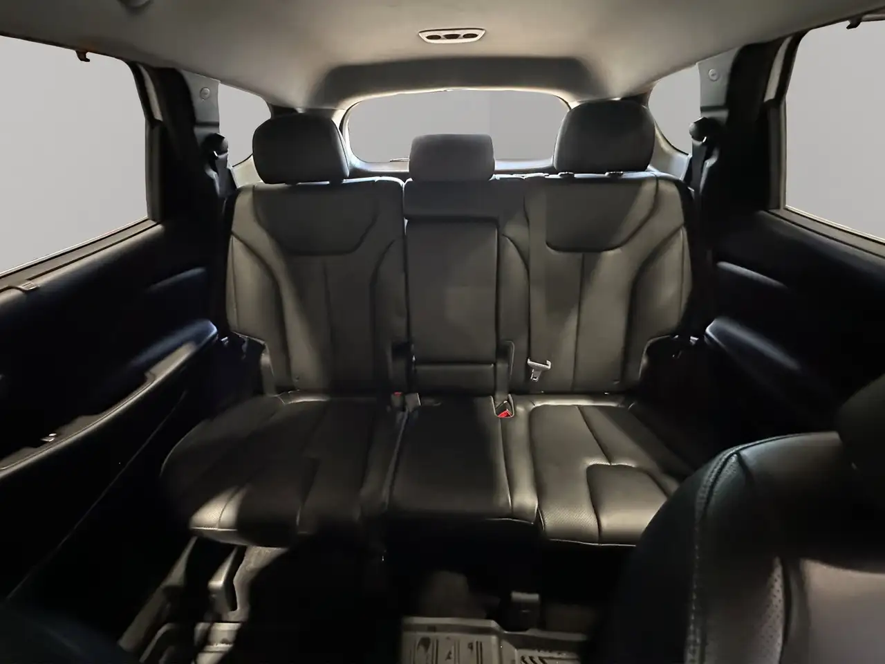 Hyundai SANTA FE снимка Hyundai SANTA FE