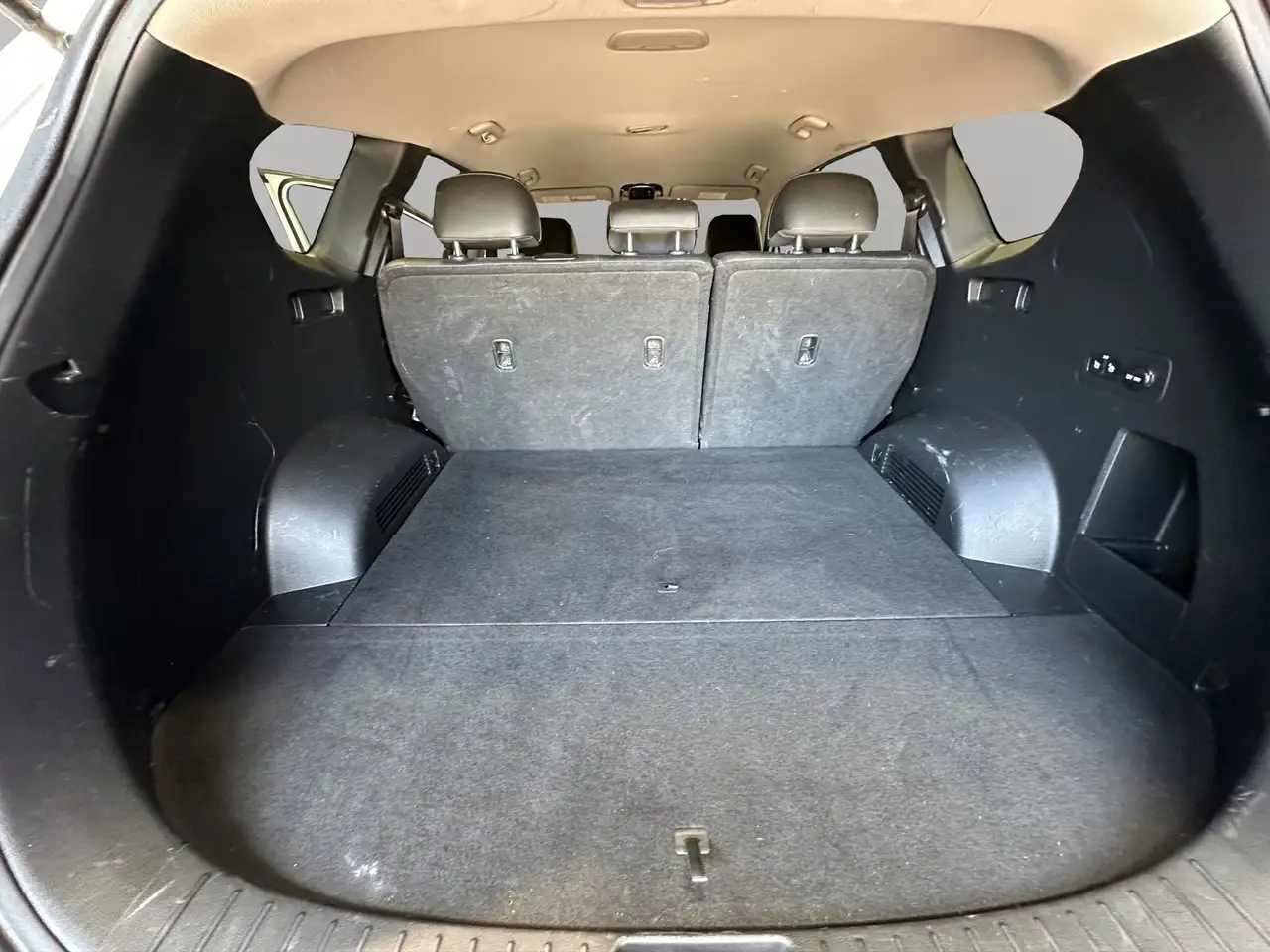 Hyundai SANTA FE снимка Hyundai SANTA FE