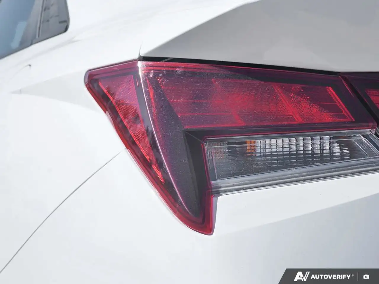 Hyundai ELANTRA fotografie Hyundai ELANTRA