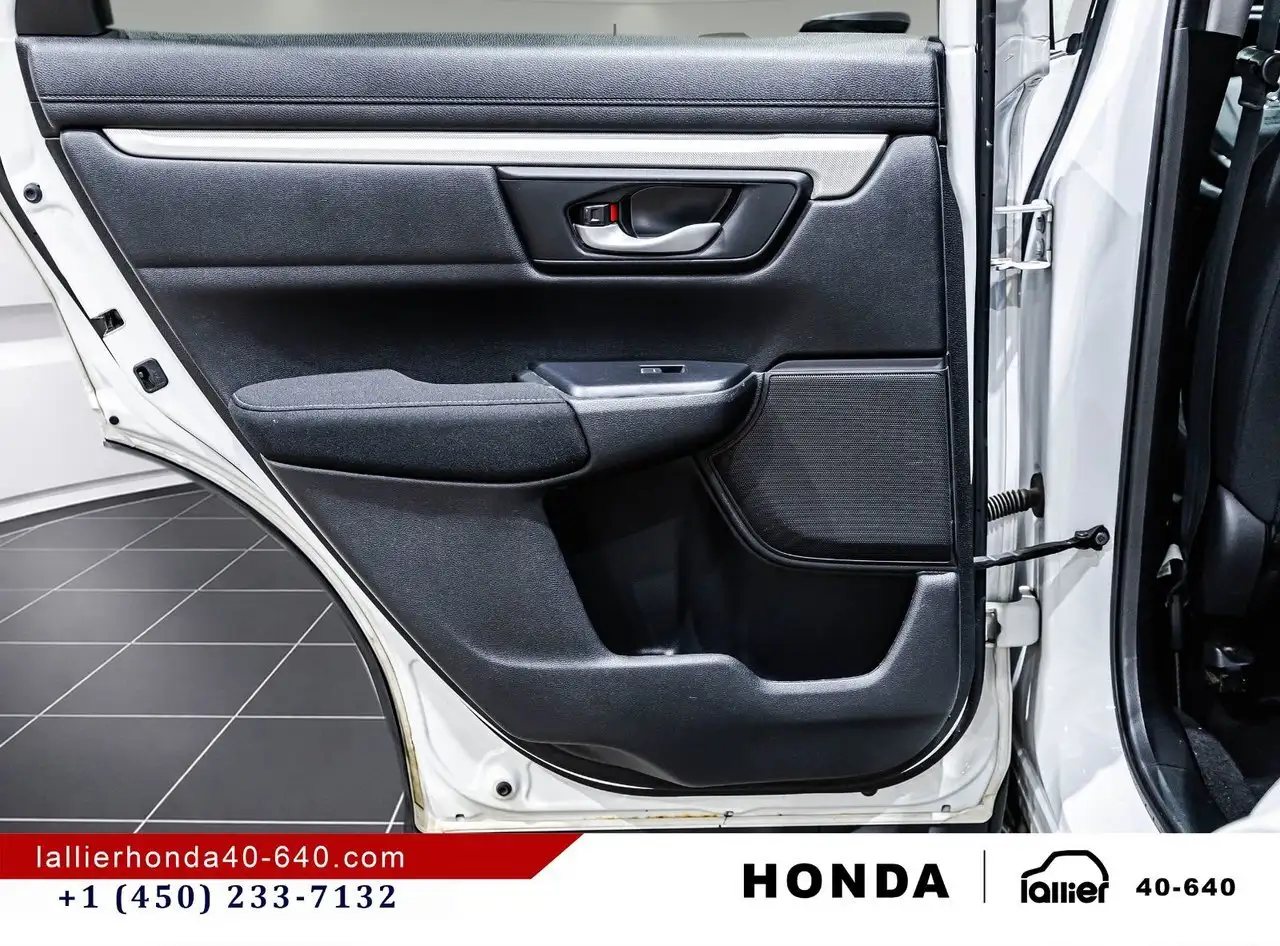 Honda CR-V photo Honda CR-V