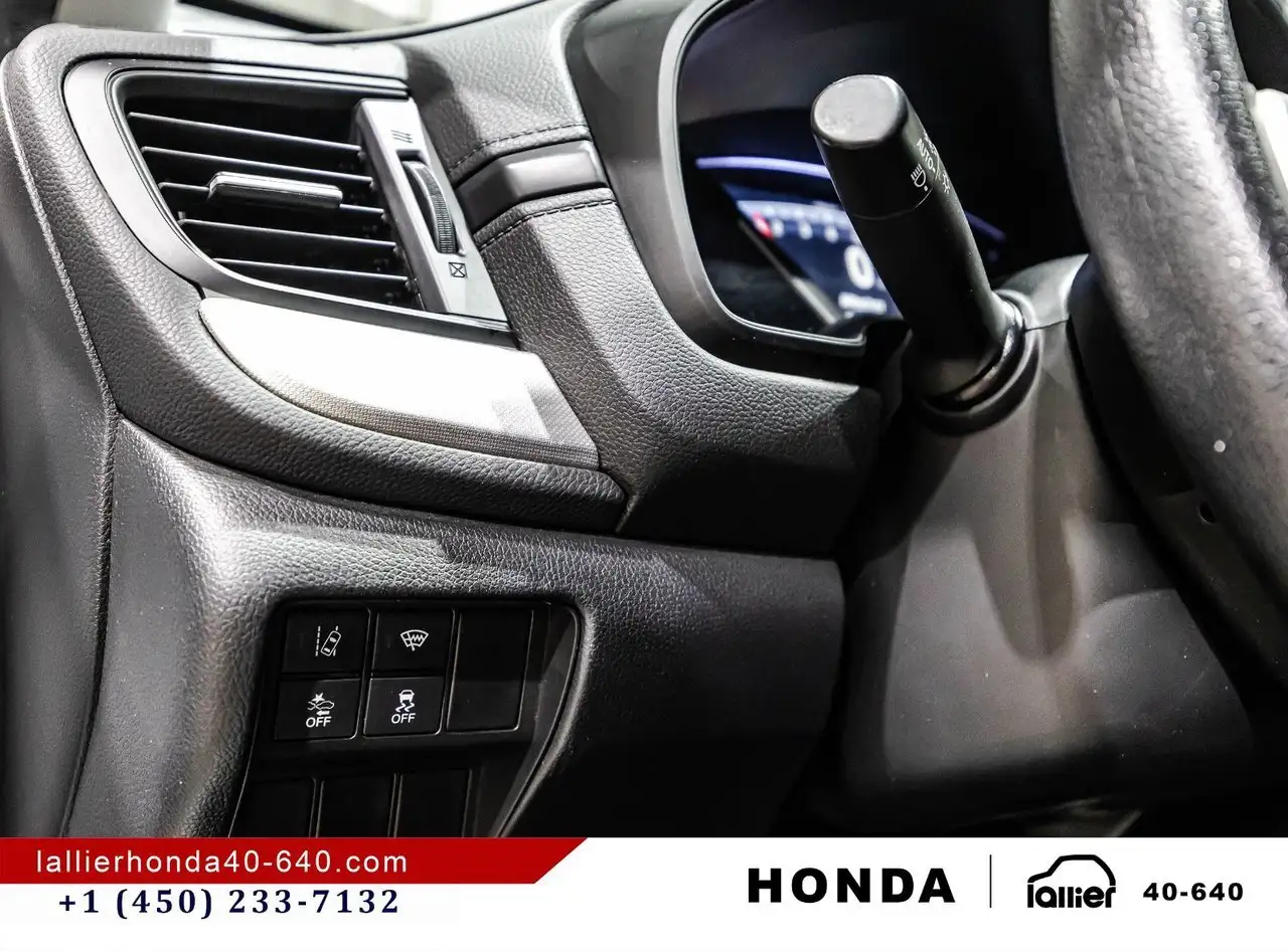 Honda CR-V photo Honda CR-V