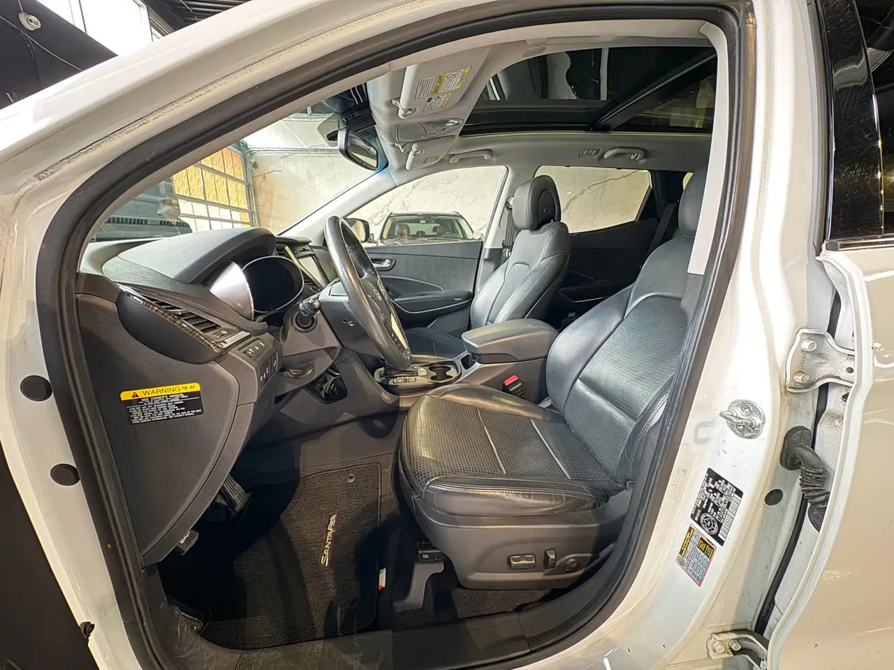 Hyundai SANTA FE photo Hyundai SANTA FE