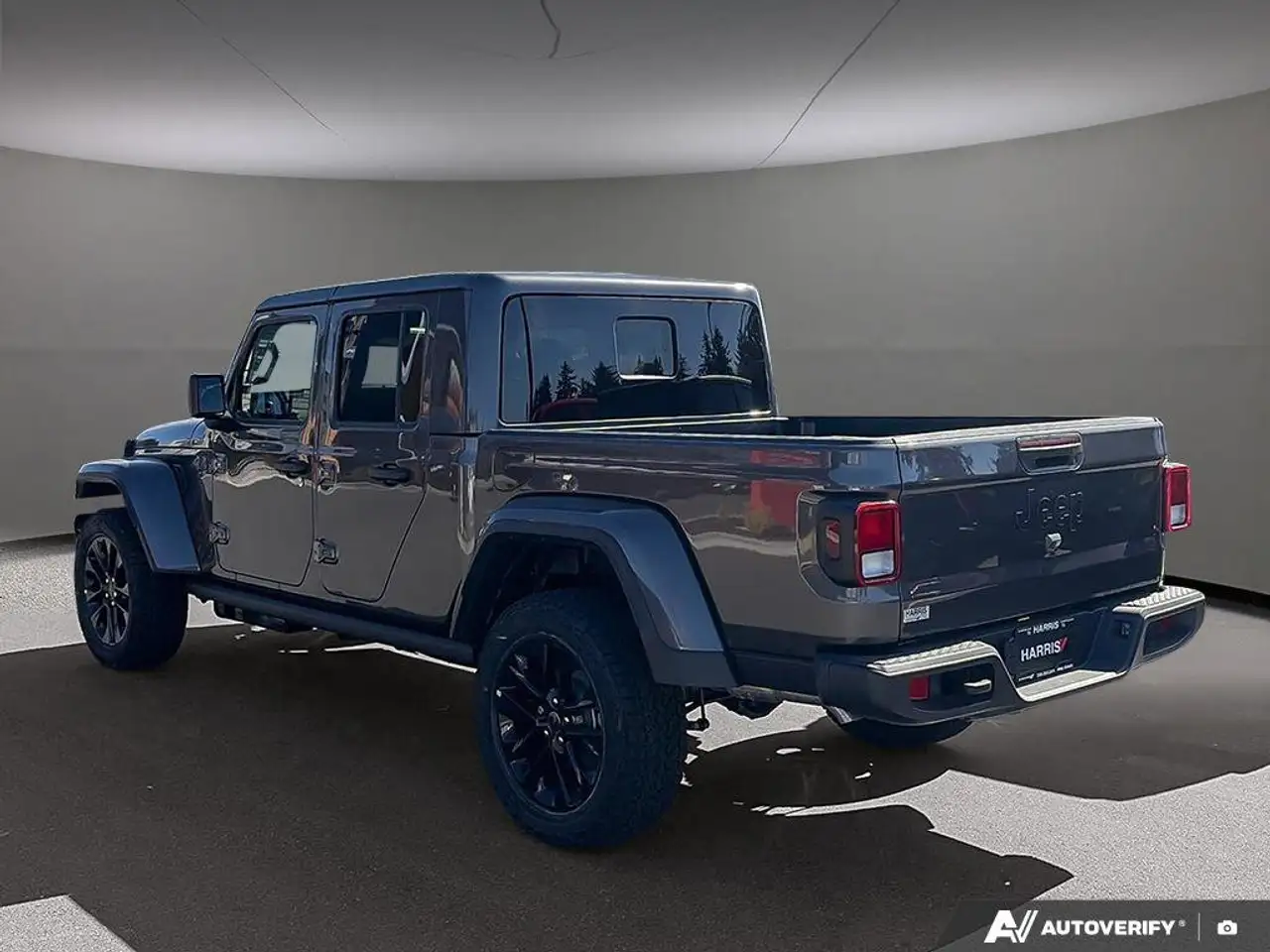 Jeep Gladiator снимка Jeep Gladiator