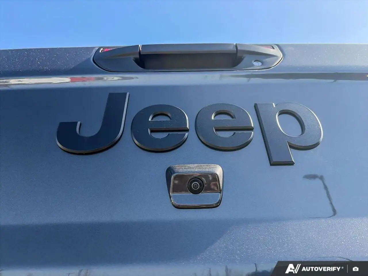 Jeep Gladiator снимка Jeep Gladiator