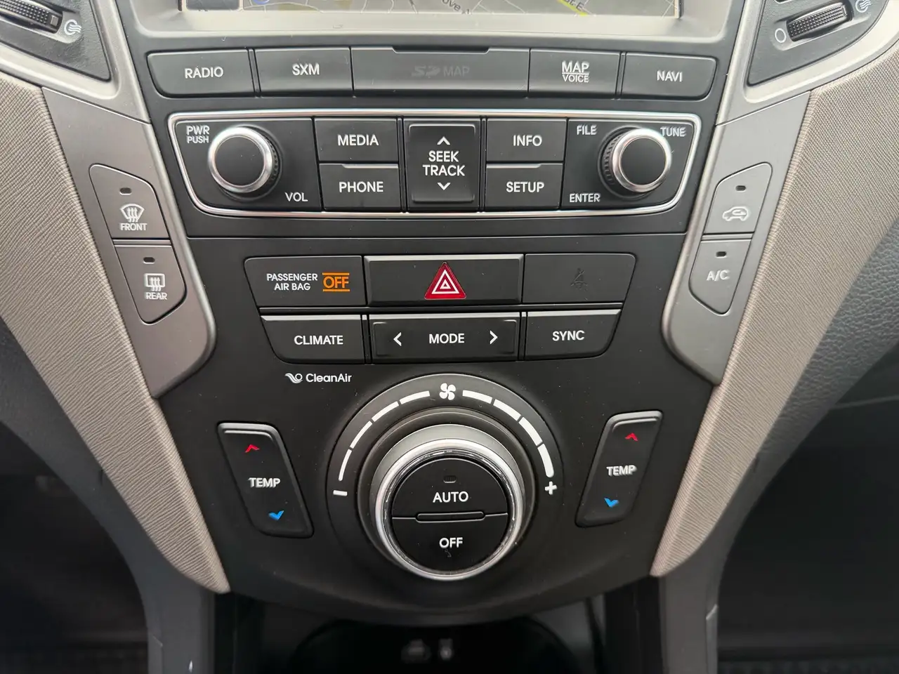 Hyundai SANTA FE снимка Hyundai SANTA FE