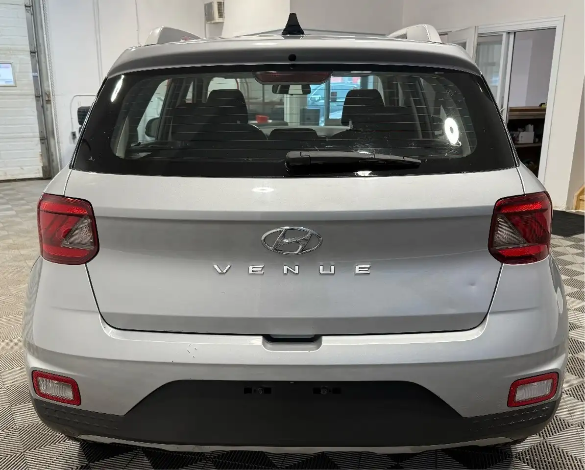 Hyundai Venue снимка Hyundai Venue