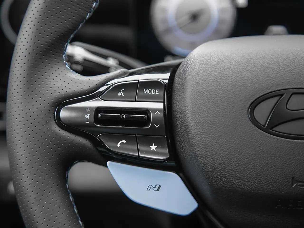 Hyundai ELANTRA fotografie Hyundai ELANTRA