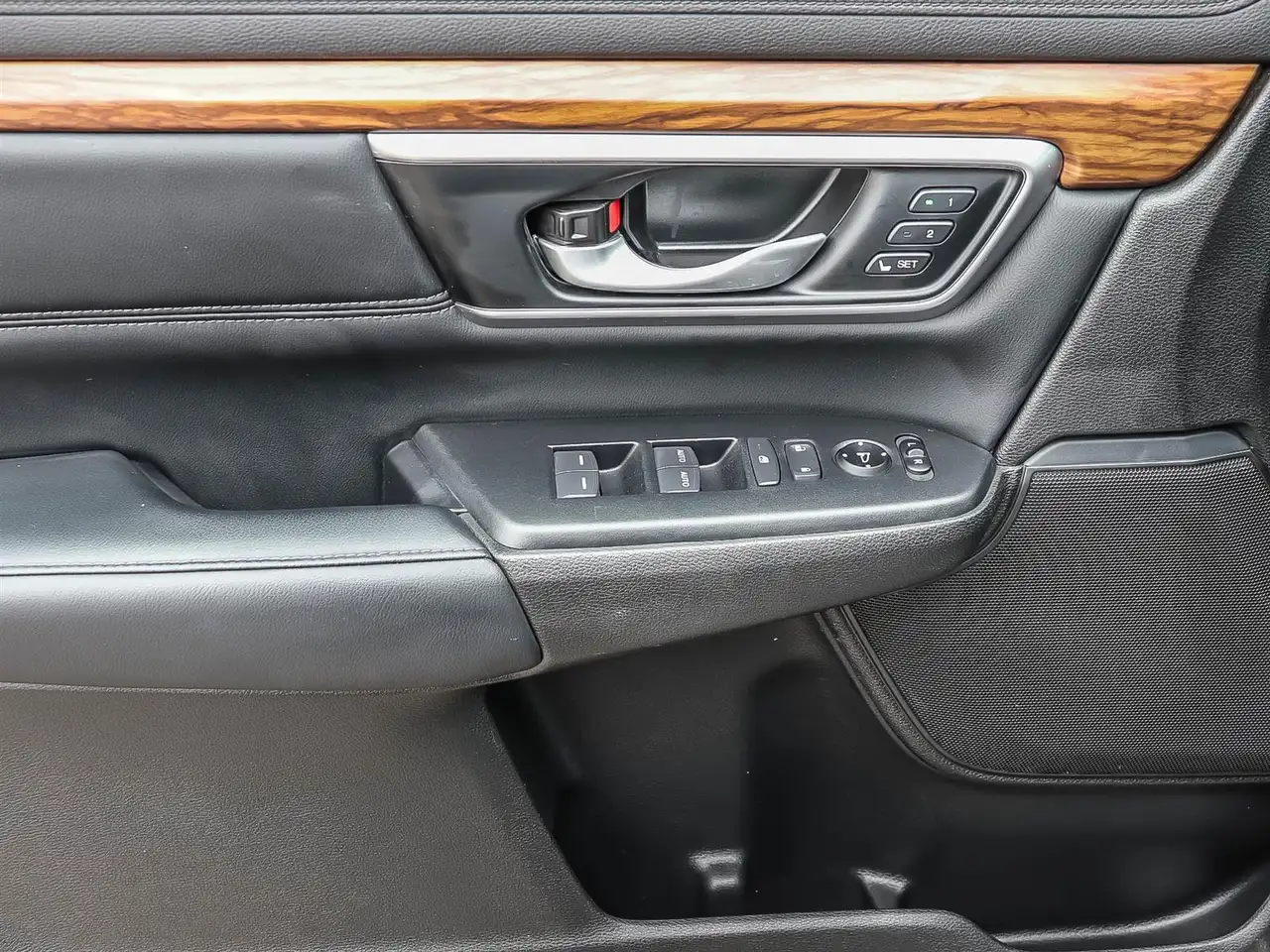 Honda CR-V снимка Honda CR-V