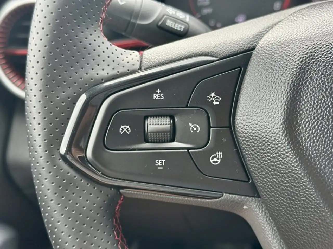Chevrolet Trax снимка Chevrolet Trax