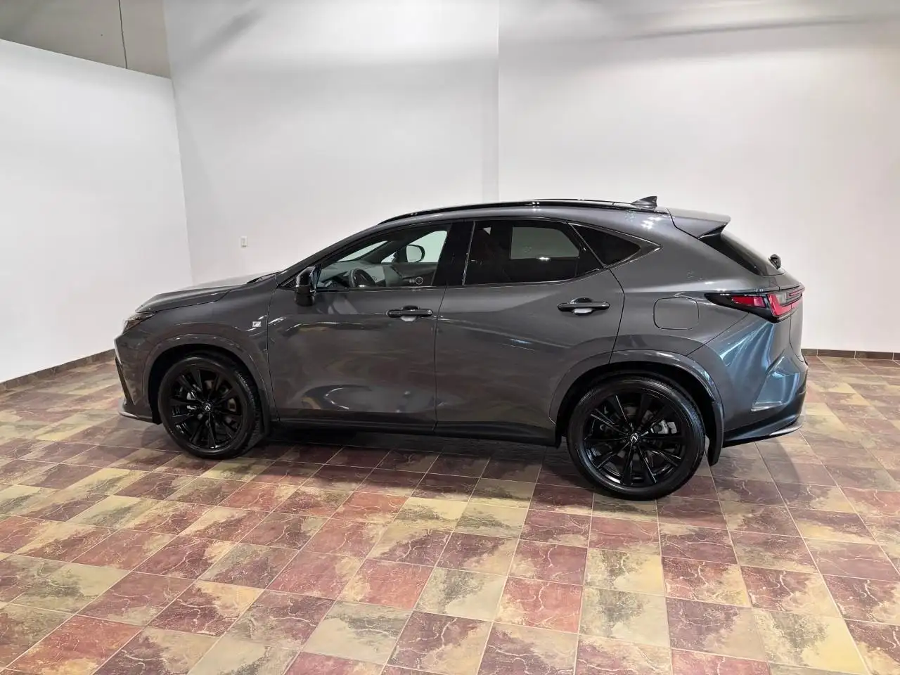 Lexus NX fotografie Lexus NX