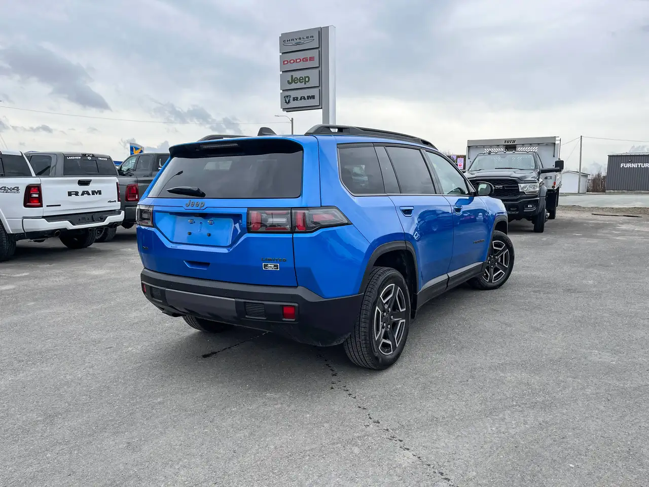 Jeep Cherokee снимка Jeep Cherokee
