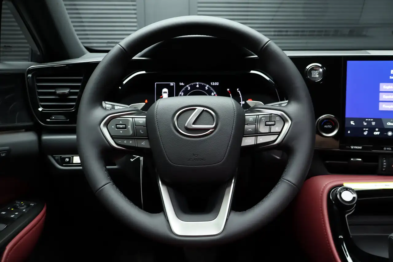 Lexus NX photo Lexus NX