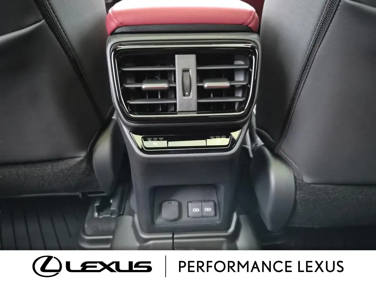 Lexus NX снимка Lexus NX