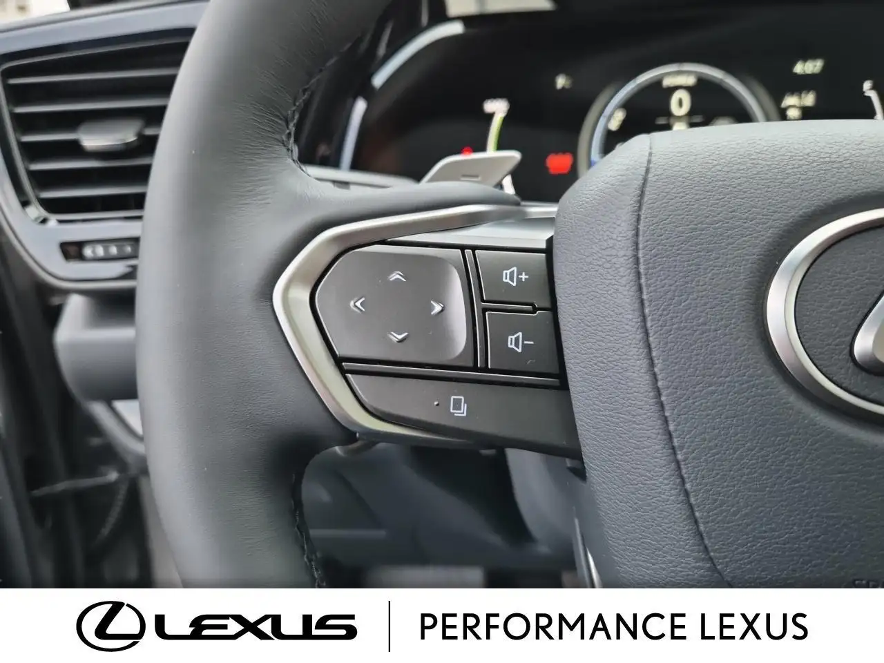 Lexus NX снимка Lexus NX