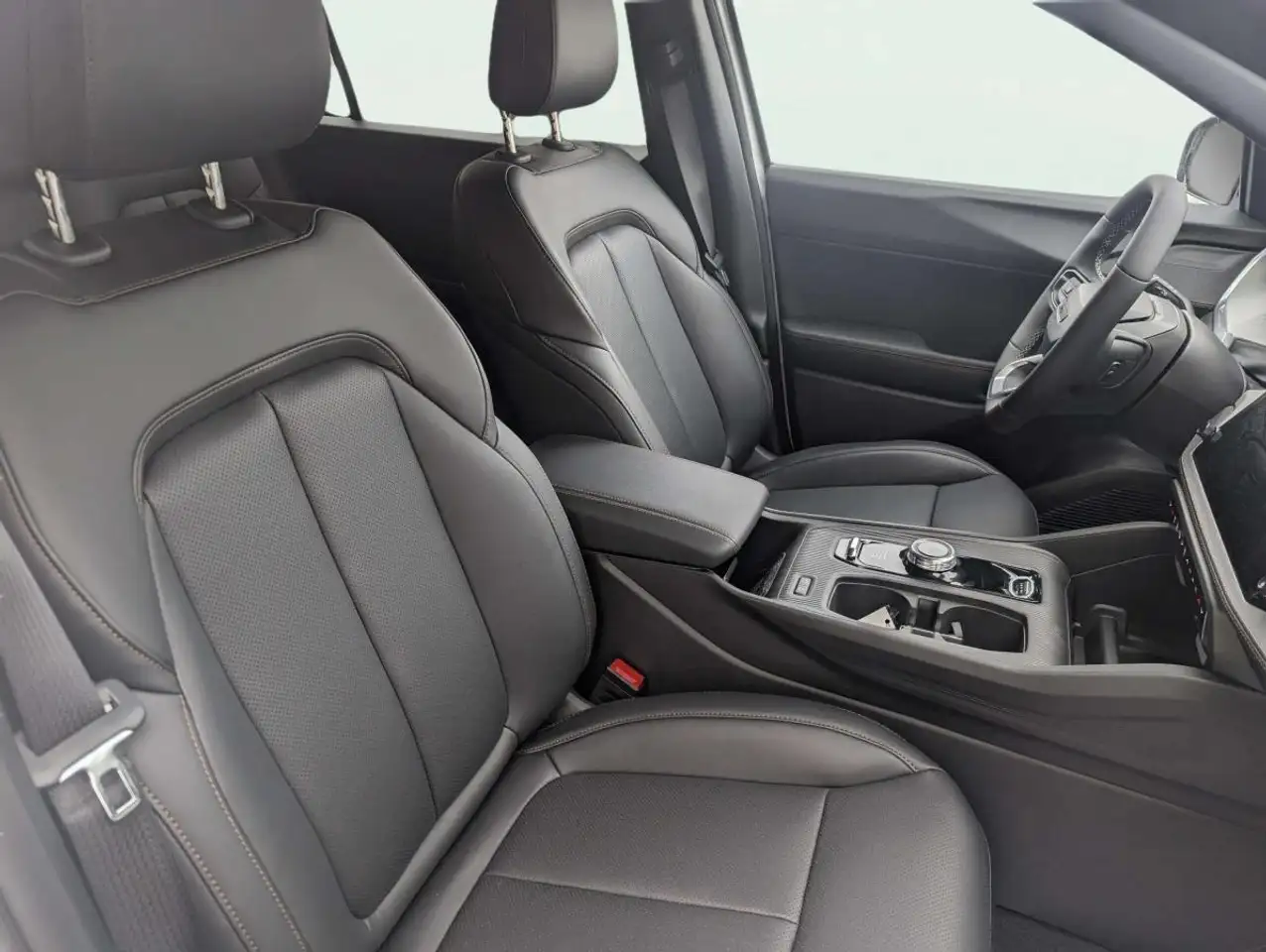 Jeep Cherokee снимка Jeep Cherokee
