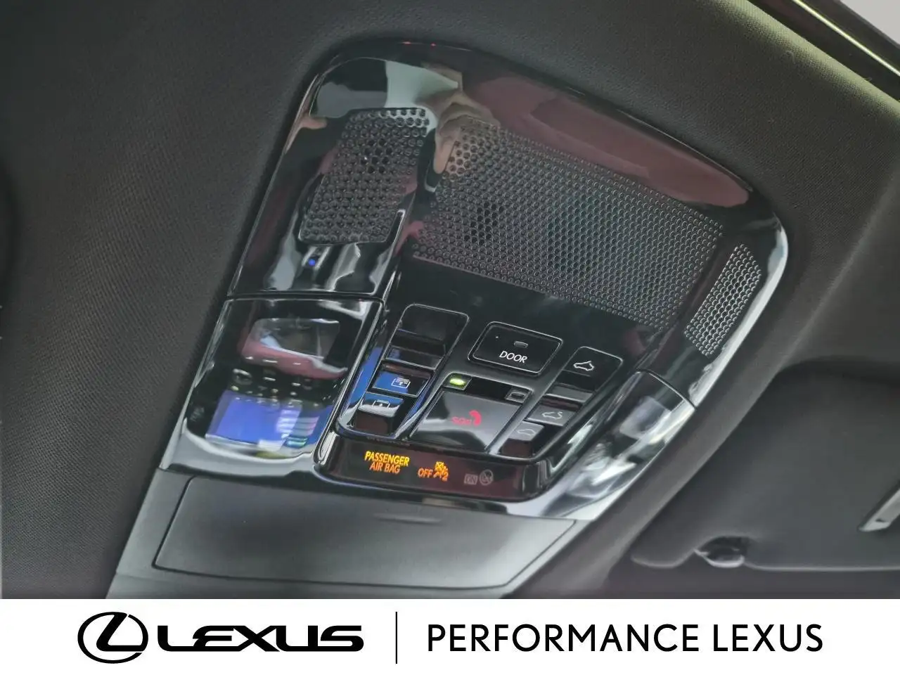 Lexus NX снимка Lexus NX