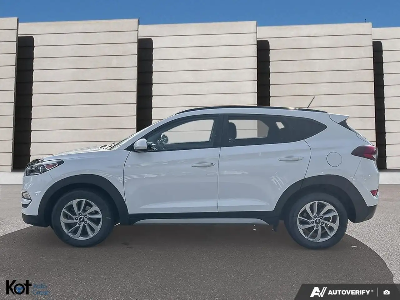 Hyundai TUCSON photo Hyundai TUCSON