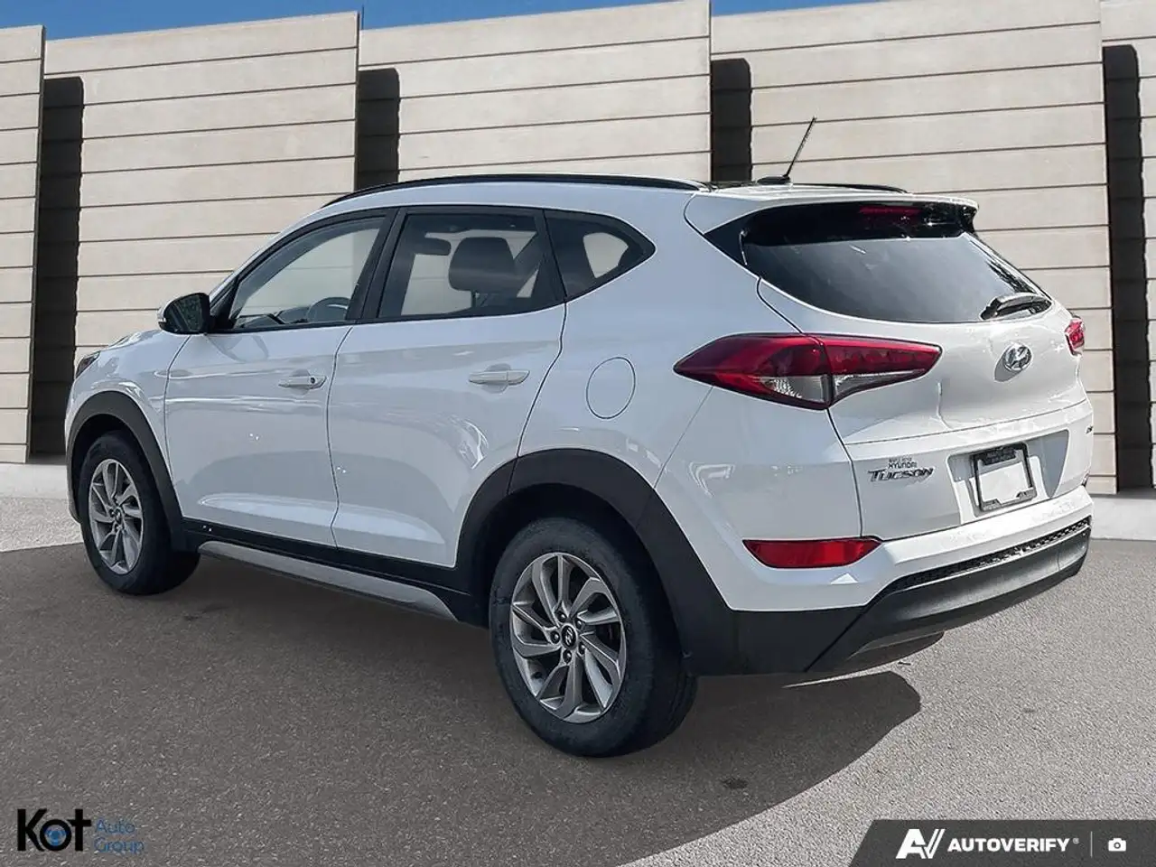 Hyundai TUCSON photo Hyundai TUCSON