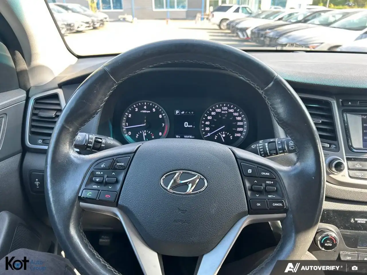 Hyundai TUCSON photo Hyundai TUCSON