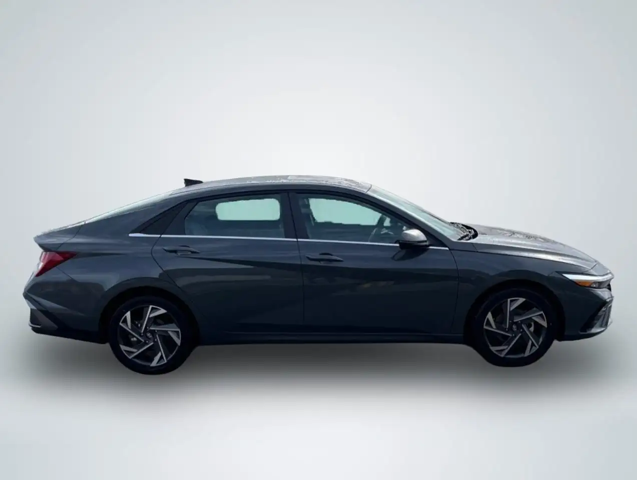 Hyundai ELANTRA снимка Hyundai ELANTRA