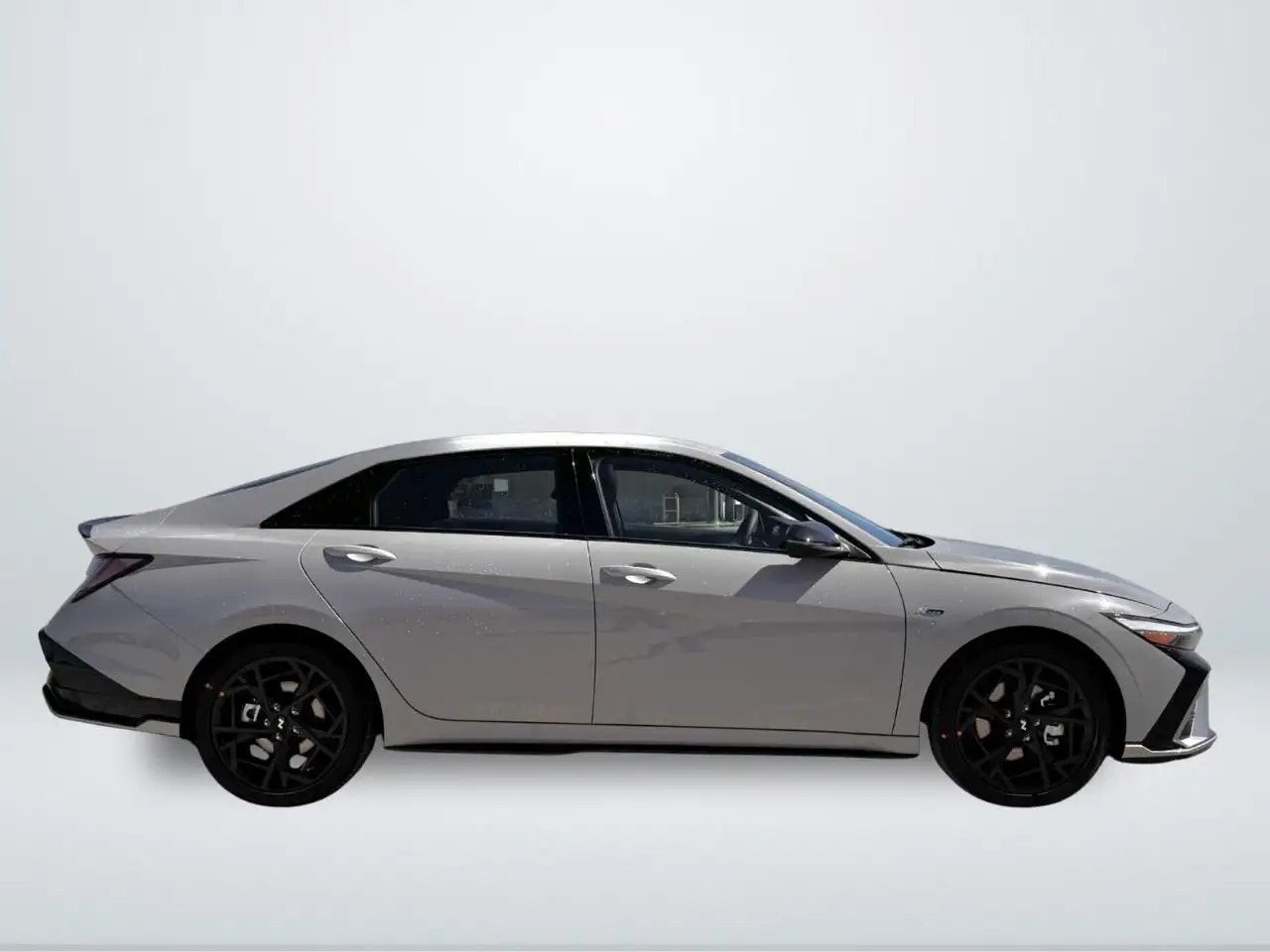 Hyundai ELANTRA снимка Hyundai ELANTRA