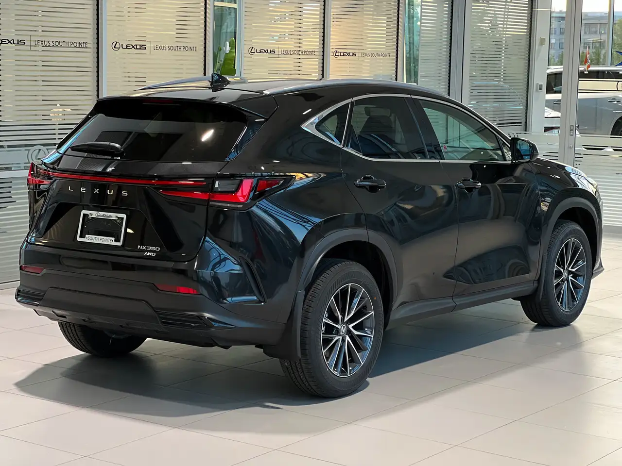 Lexus NX fotografie Lexus NX