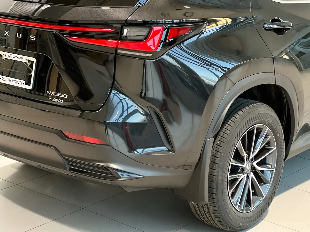 Lexus NX fotografie Lexus NX