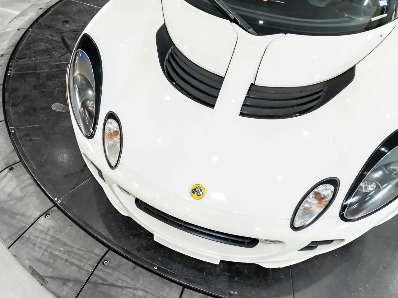 Lotus Elise снимка Lotus Elise