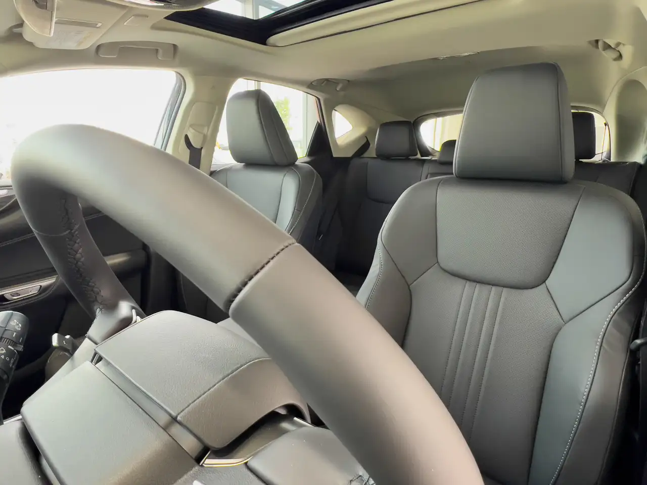 Lexus NX fotografie Lexus NX