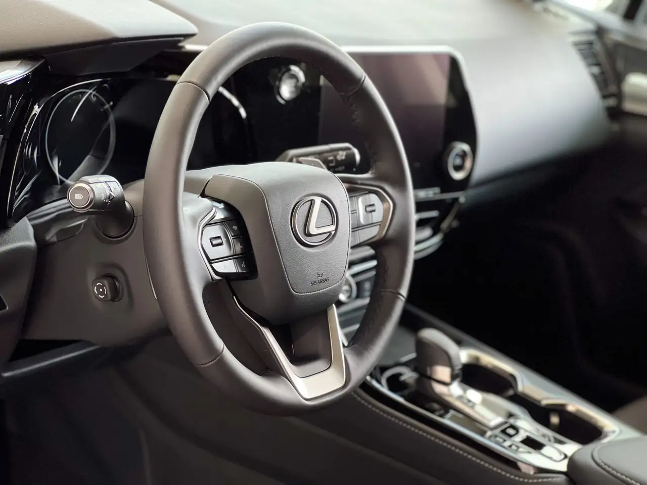 Lexus NX fotografie Lexus NX