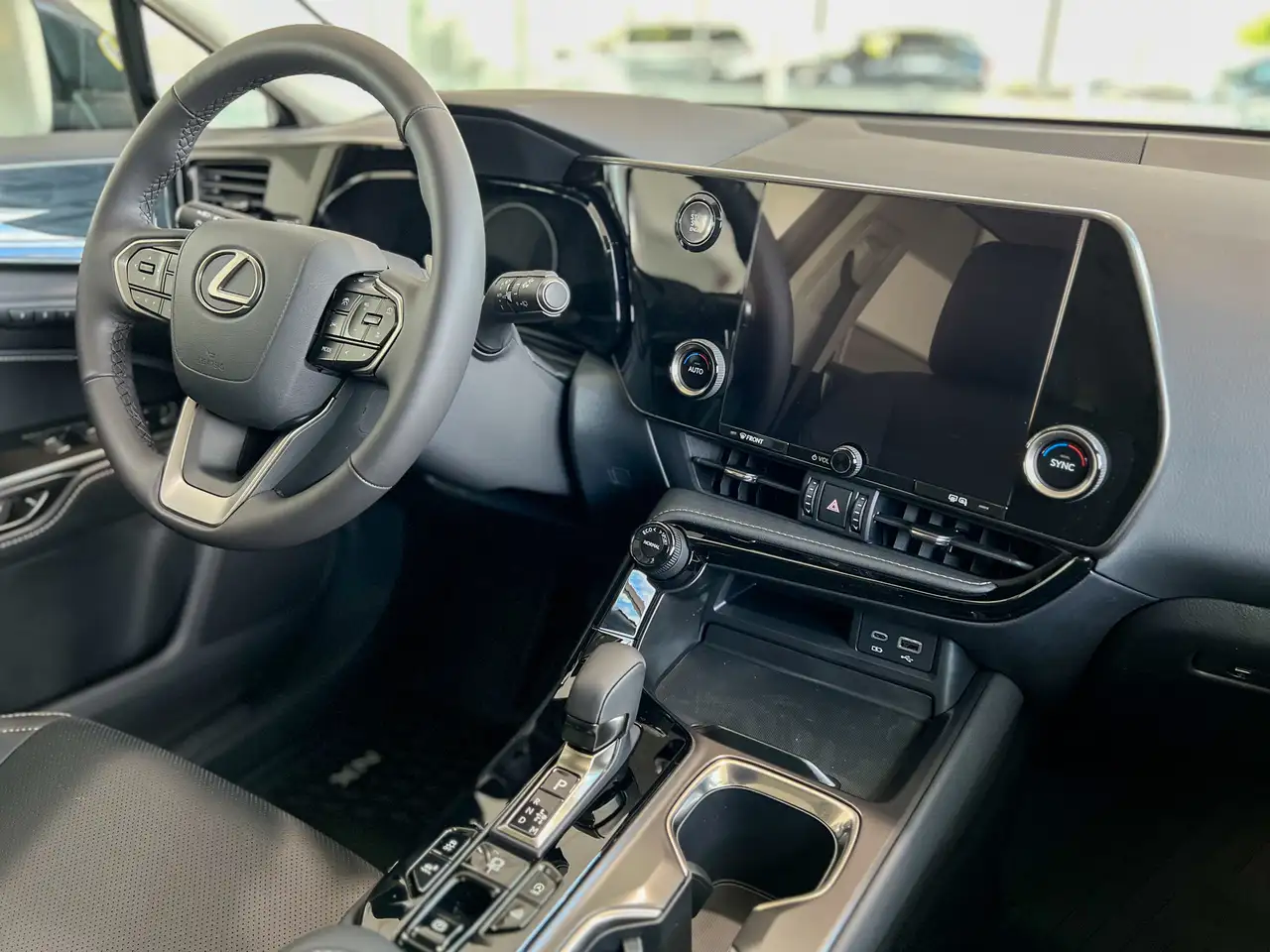 Lexus NX fotografie Lexus NX