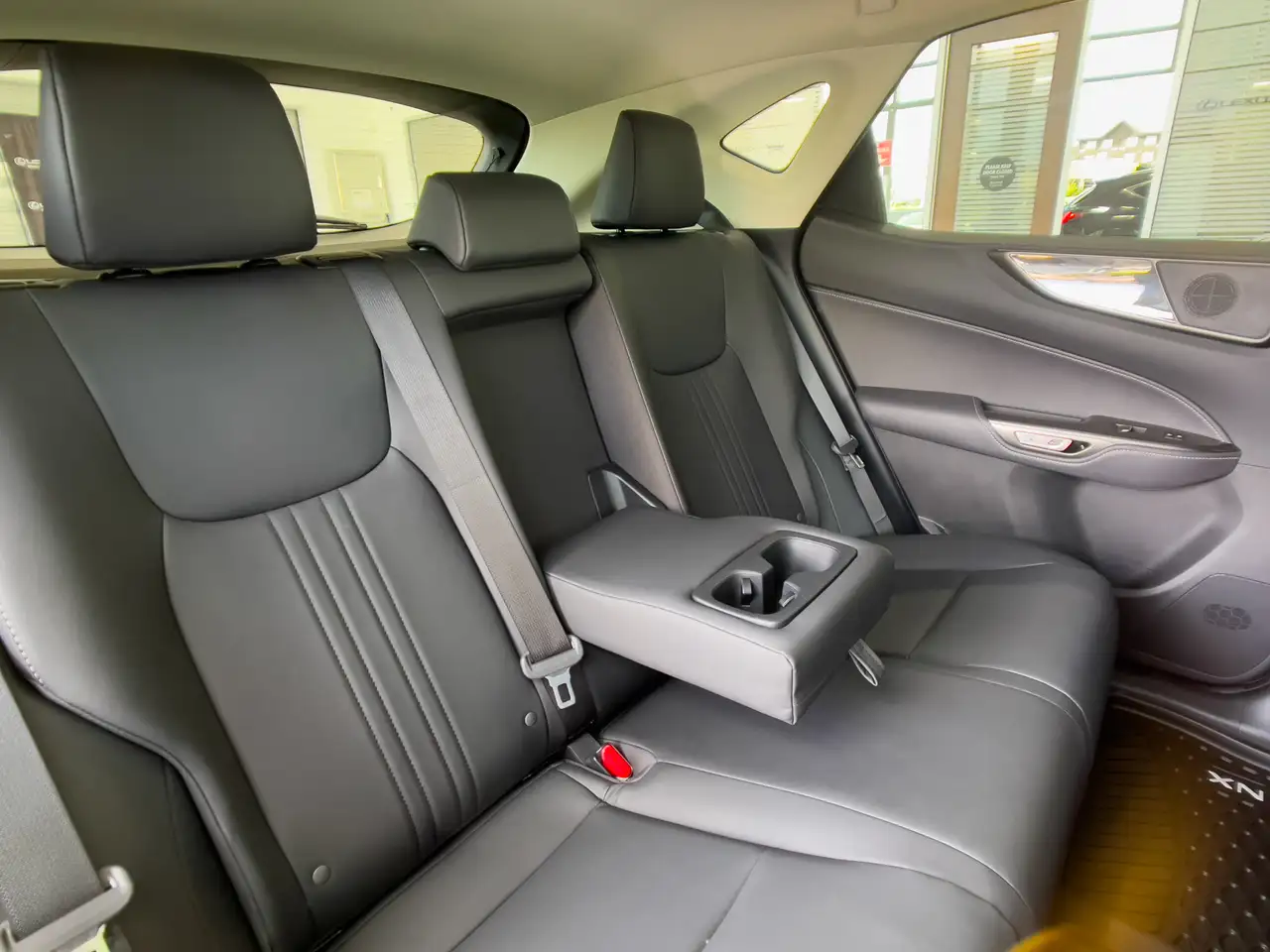 Lexus NX fotografie Lexus NX