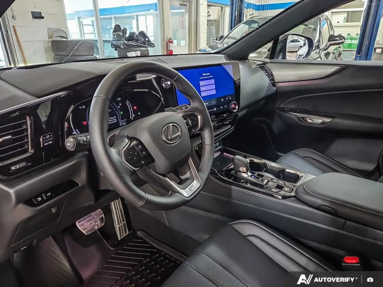 Lexus NX снимка Lexus NX