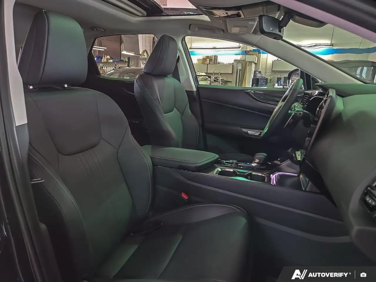 Lexus NX снимка Lexus NX
