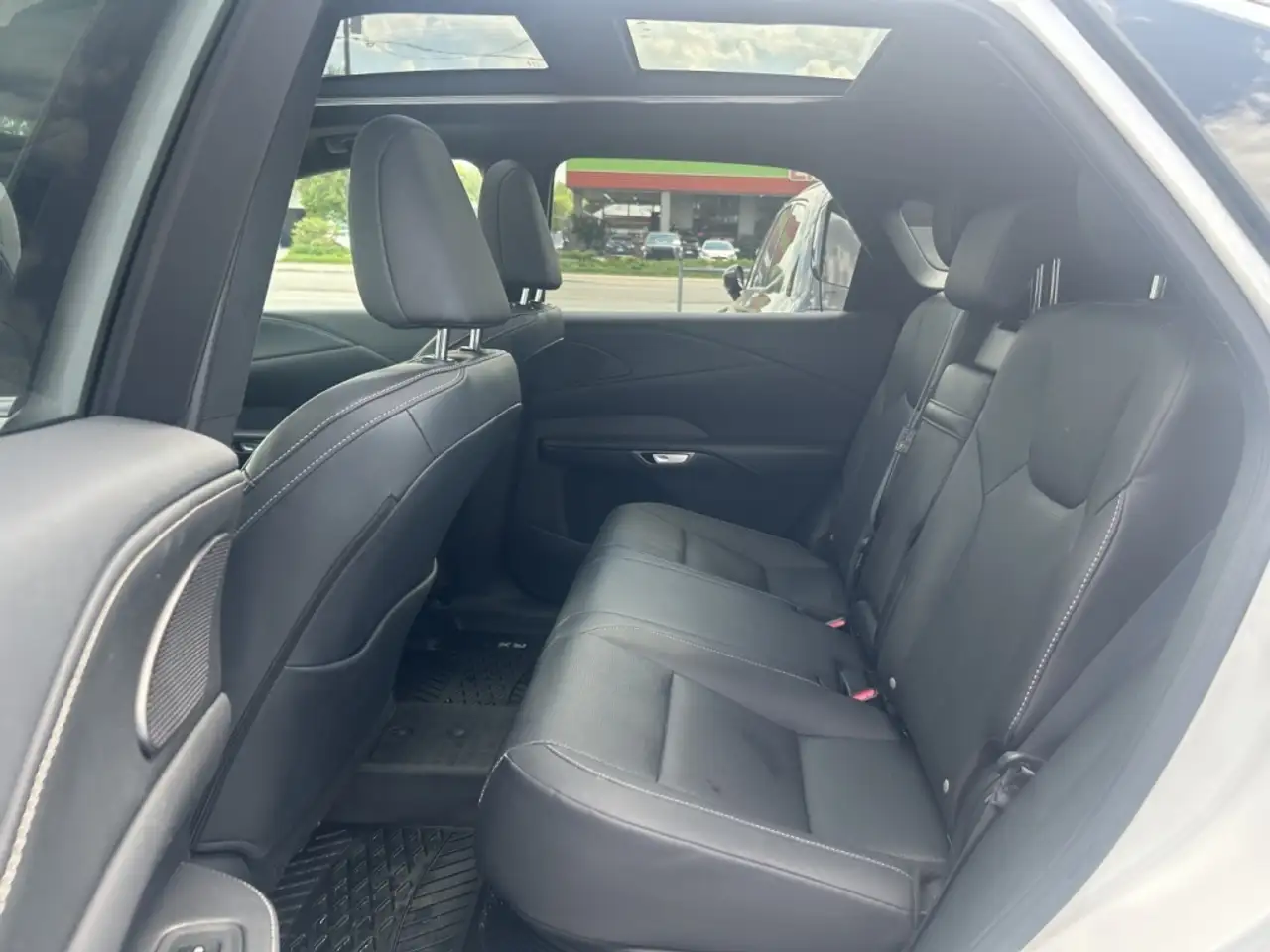 Lexus RX photo Lexus RX
