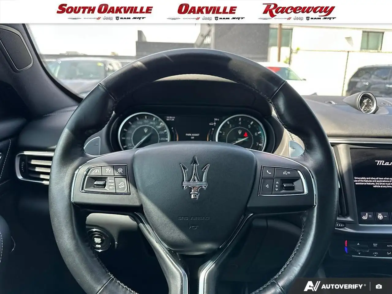 Maserati Levante снимка Maserati Levante